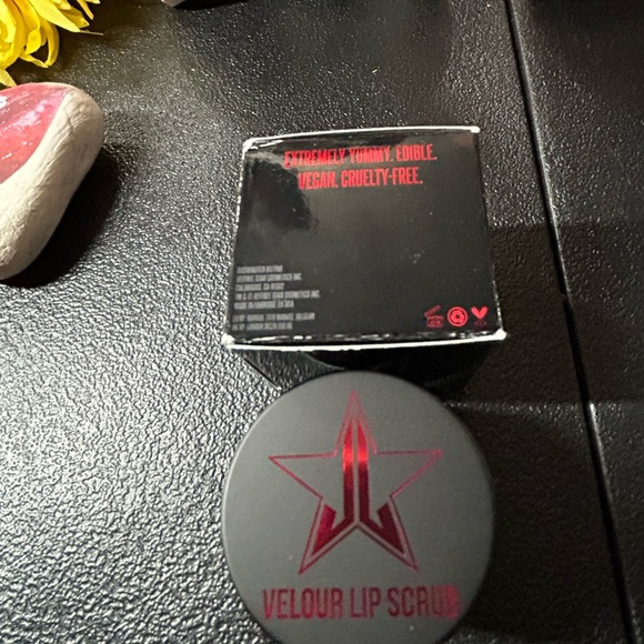 Jeffree Star ⭐️ Velour Lip Scrub NEW - Picture 9 of 11
